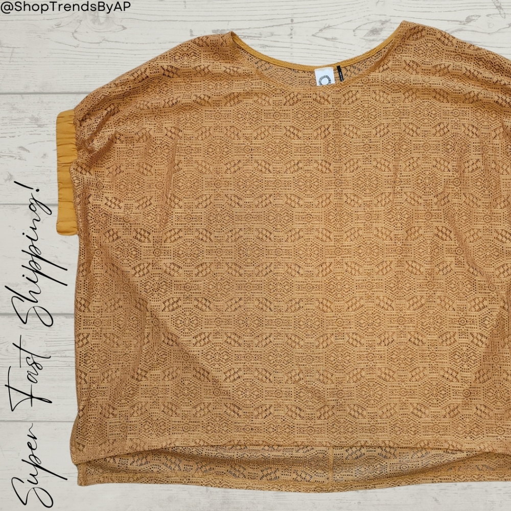 Anthropologie Akemi + Kin Dolman Top